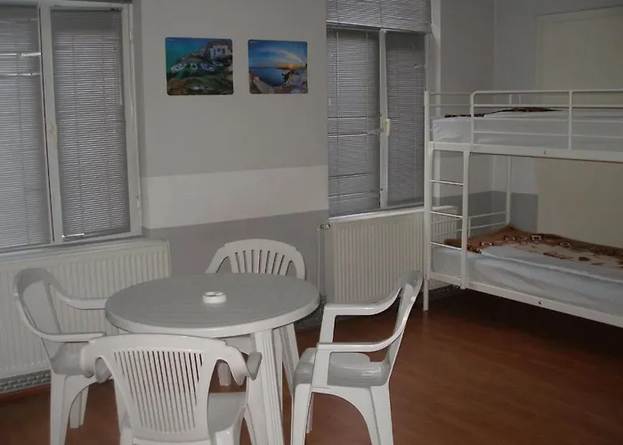 Kretan * Βουκουρέστι