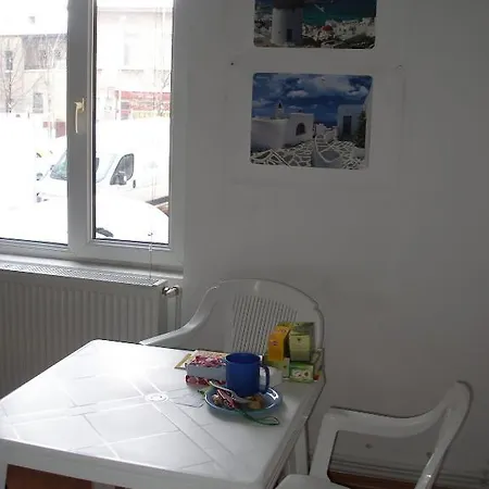 Hostel Kretan Boekarest