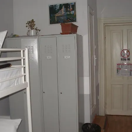 Hostel Kretan Boekarest